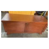 Vintage Lane cedar chest