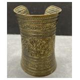 Vintage brass bracelet 4" long