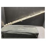 Vintage flute in case-no marking seen Vintage flute in case-no marking seen