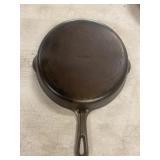 Griswold cast iron skillet Griswold cast iron skillet