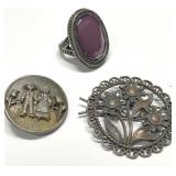 Vintage ring, hair barrette & brooch Vintage ring, hair barrette & brooch