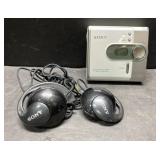 Sony MD walkman & earphones Sony MD walkman & earphones