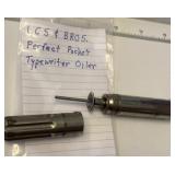 ICS & Bros Perfect Pocket Typewriter oiler ICS & Bros Perfect Pocket Typewriter oiler