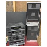 Vintage Emerson Stereo & speakers Vintage Emerson Stereo & speakers