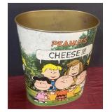 1966 Peanuts Gang metal trash can 1966 Peanuts Gang metal trash can