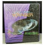 Star Trek Voyager 3-ring binder