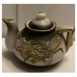 2" tall dragon teapot Japan