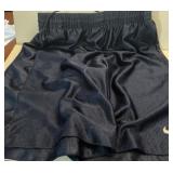 Nike basketball shorts S