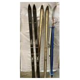 Antique, vintage, and retro skis