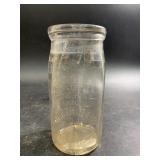 Antique 1 pint milk jar "Mueth Dairy Mascoutah, Il