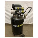 Central Pneumatic 2.5 HP, 21 gallon air compressor