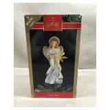 Hallmark Angel of the light Tree-Topper
