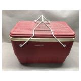 Igloo tti 18x13x10 vintage Cooler