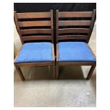 2 Very nice Wooden cushioned chairs
