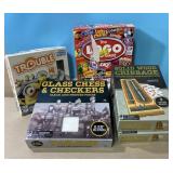 The Logo Game, 2 Cribbage games, Glass Chess &
