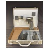 Black and Decker Professional Screw gun with 2