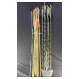 Graphite Arrows with holder, Easton and Bear