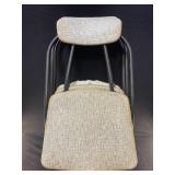 (3) Retro Cushioned Folding Chairs, Fuzzing TV