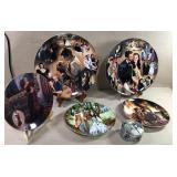 Gone With the Wind Plates and Music Box includes