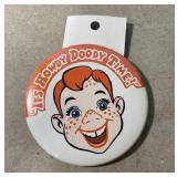 Vintage 'It's Howdy Doody Time' badge pin