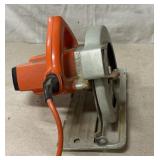 Black and Decker 7 1/4' Circular Saw