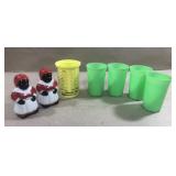 Vintage salt & pepper, Wonder Cup measuring & 4 Vintage salt & pepper, Wonder Cup measuring & 4