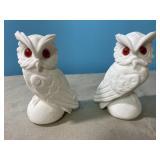 Pair of vintage sand art owls, 5' Pair of vintage sand art owls, 5'
