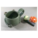SO RETRO!!Mushroom Stapler and Frog Mug SO RETRO!!Mushroom Stapler and Frog Mug