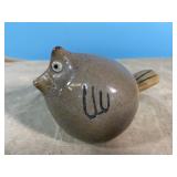Stoneware crock bird marked J8 Stoneware crock bird marked J8