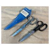 2 pairs of scissors, one is a Craftool with case, 2 pairs of scissors, one is a Craftool with case,