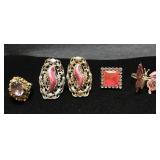 Lot of 5 beautiful costume jewelry rings Lot of 5 beautiful costume jewelry rings