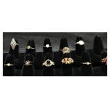 Lot of Costume Jewelry Rings Lot of Costume Jewelry Rings