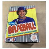 1989 Fleer Baseball Logo stickers and trading