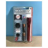 NEW Mini Maglite flashlight