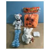 Ty Beanie Baby, Halloween cobweb, earbuds & more