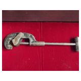 Heavy Duty Pipe Cutter 0-2"