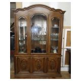 Vintage Thomasville Lighted China Cabinet and