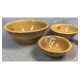 Antique Yellow Ware Nesting Mixing Bowls