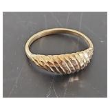 Gold Ring Marked 10k DN 1.1g
