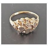 10k Gold Ring 1.9g