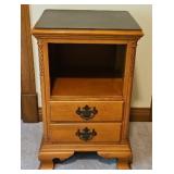 Nightstand w/Mat W18 H29 D16