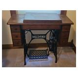 Singer Treadle  Sewing Machine & Cabinet W34