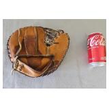 Boys Catcherï¿½s Mitt Leather