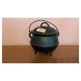 Cast Iron 3-Legged Bean Pot