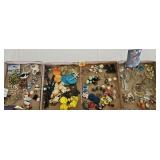 Vintage Costume Jewelry Earring Lot