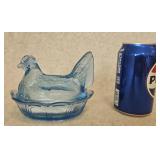 Fenton Pale Blue Hen on Nest (5.5")
