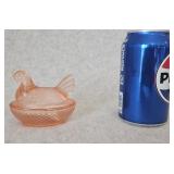 Pink Glass Hen on Nest (3.5 inch)