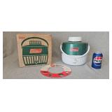 Coleman One Gallon Green Snow Lite Jug with Box