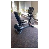 Life Fitness Recumbent Bike