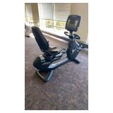 Life Fitness Recumbent Bike